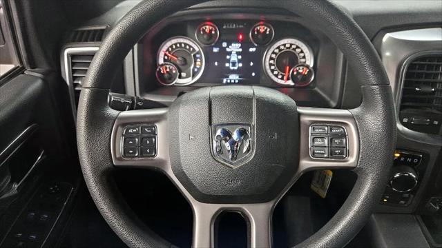2023 Ram 1500 Classic Warlock Crew Cab 4x4 5'7" Box
