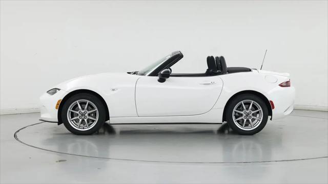 2016 Mazda MX-5 Sport