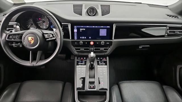 2023 Porsche Macan T