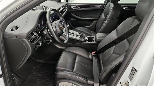 2023 Porsche Macan T