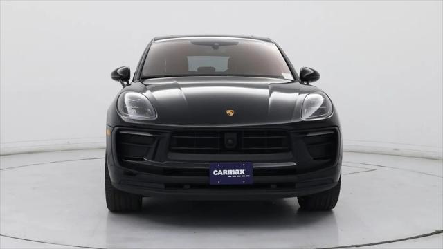 2023 Porsche Macan T