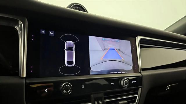 2023 Porsche Macan T