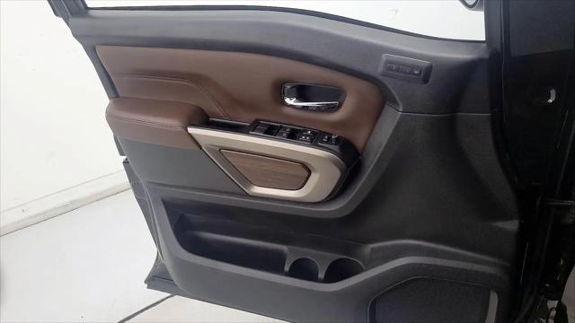 2024 Nissan Titan Crew Cab Platinum Reserve 4x2