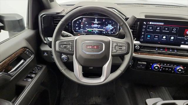 2025 GMC Sierra 2500HD 4WD Crew Cab Standard Bed SLE