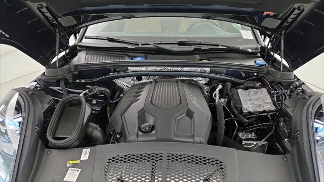 2023 Porsche Macan T