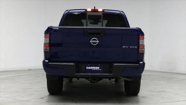 2022 Nissan Frontier Crew Cab SV 4x4