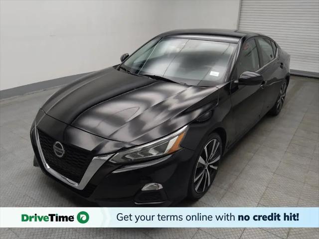 2022 Nissan Altima SR FWD for sale in Maplewood, MN