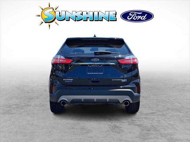 2020 Ford Edge Titanium