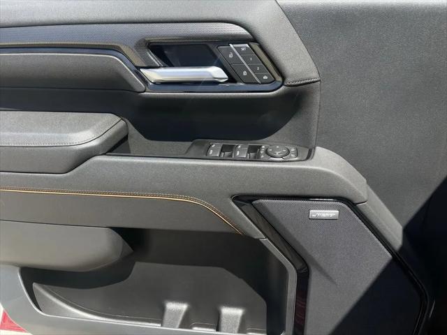 2026 GMC Sierra 2500HD Crew Cab, Standard Bed, AT4, 4WD