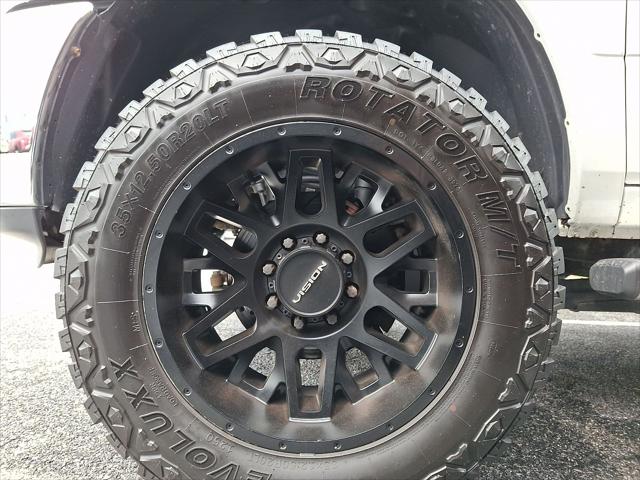 2017 RAM 2500 Laramie Crew Cab 4x4 64 Box