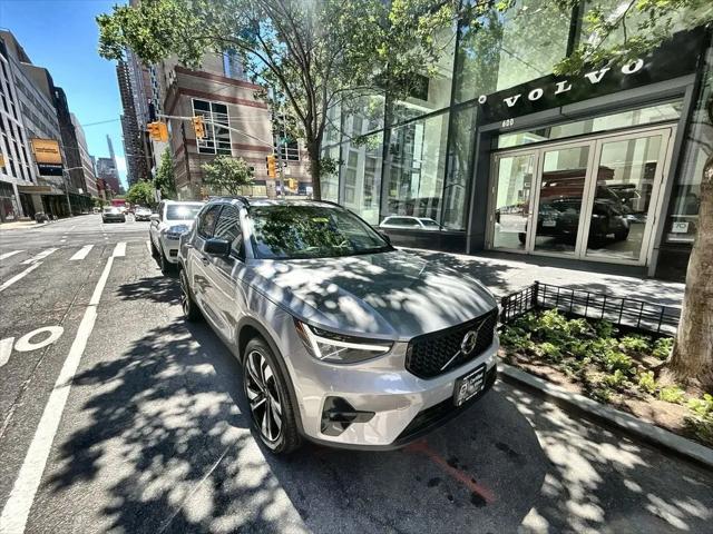 2023 Volvo XC40 B5 Plus Dark Theme for sale in New York, NY