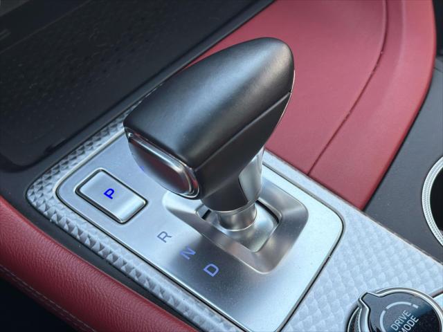 2023 Genesis G70 2.0T RWD