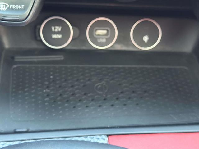 2023 Genesis G70 2.0T RWD