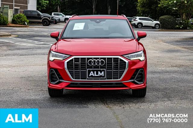 2025 Audi Q3 Premium 45 TFSI S line quattro Tiptronic