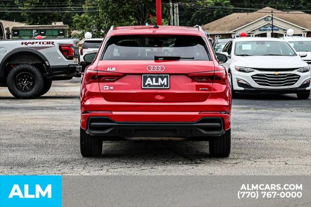 2025 Audi Q3 Premium 45 TFSI S line quattro Tiptronic