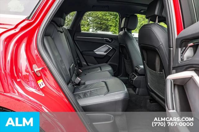 2025 Audi Q3 Premium 45 TFSI S line quattro Tiptronic