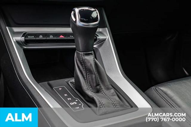 2025 Audi Q3 Premium 45 TFSI S line quattro Tiptronic