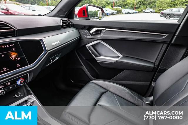 2025 Audi Q3 Premium 45 TFSI S line quattro Tiptronic