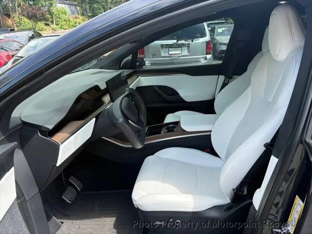 2024 Tesla Model X Long Range