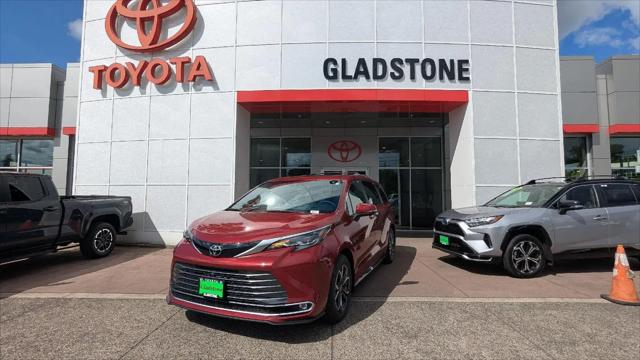 2026 Toyota Sienna Platinum for sale in Gladstone, OR