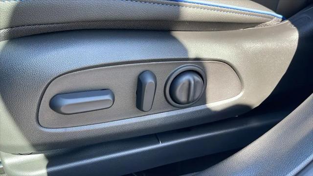2026 Buick NV Sport Touring FWD