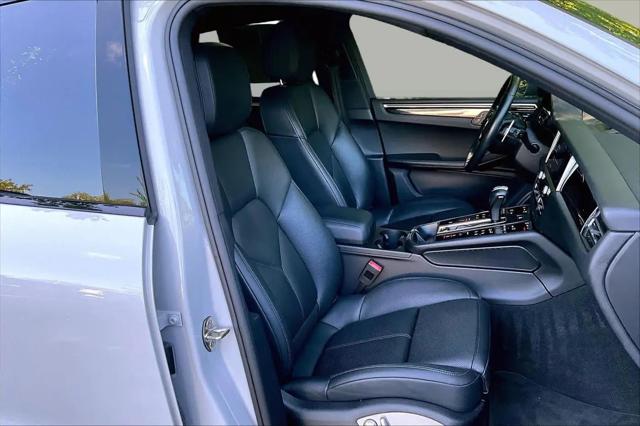 2023 Porsche Macan S