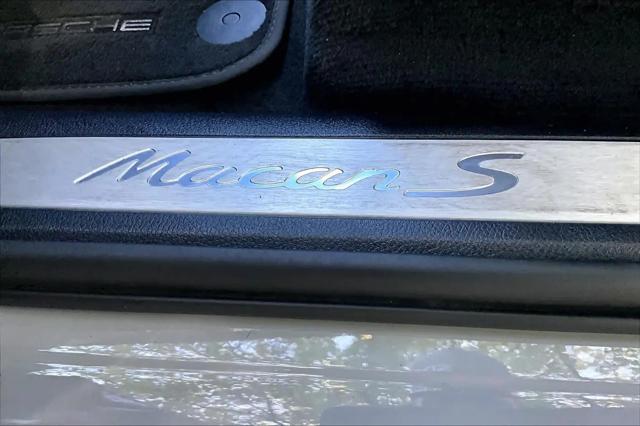 2023 Porsche Macan S