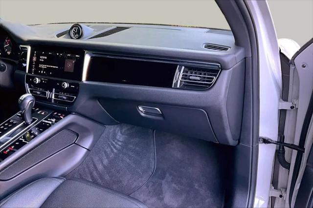 2023 Porsche Macan S