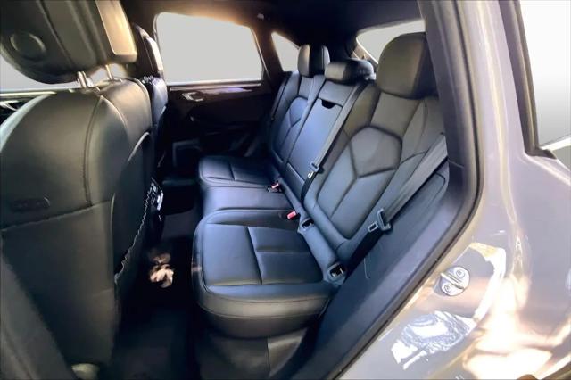 2023 Porsche Macan S