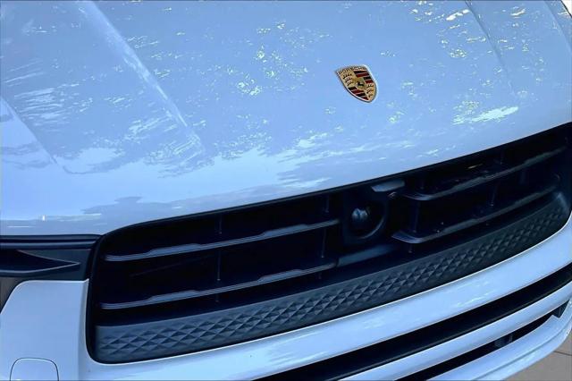 2023 Porsche Macan S
