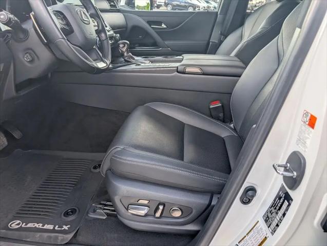 2024 Lexus LX Luxury