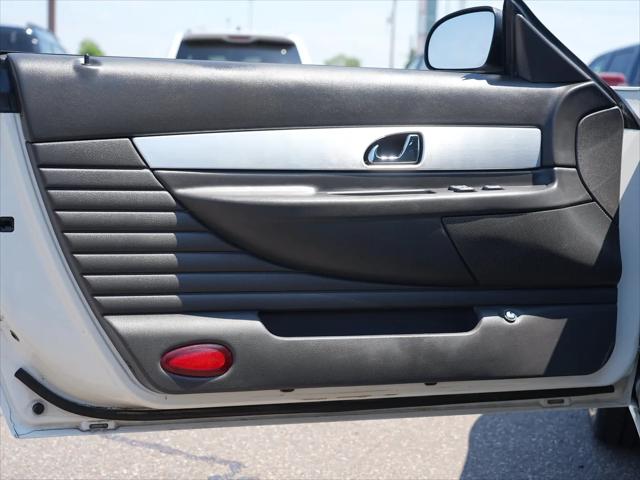 2002 Ford Thunderbird Premium