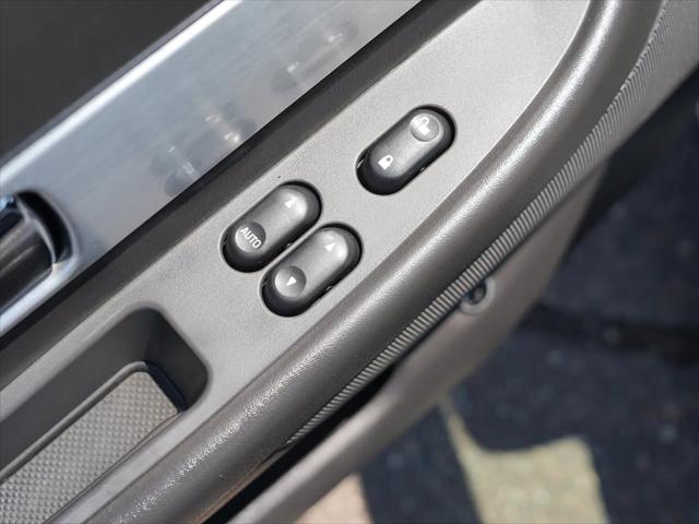 2002 Ford Thunderbird Premium
