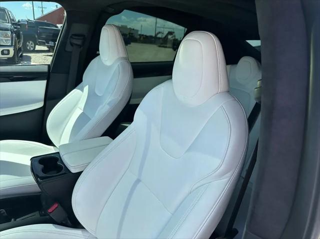 2020 Tesla Model X Long Range Plus Dual Motor All-Wheel Drive
