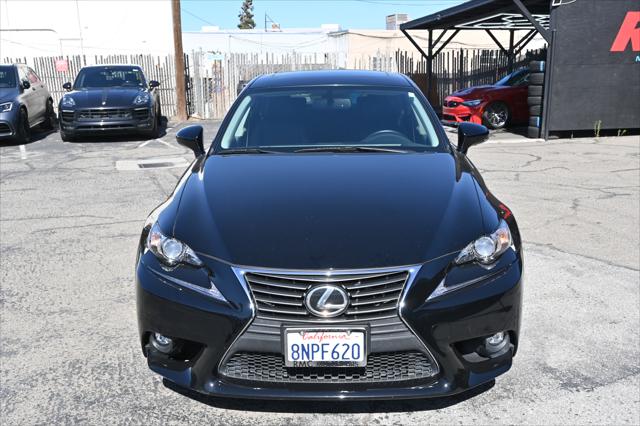 2016 Lexus IS 300 4dr Sdn AWD