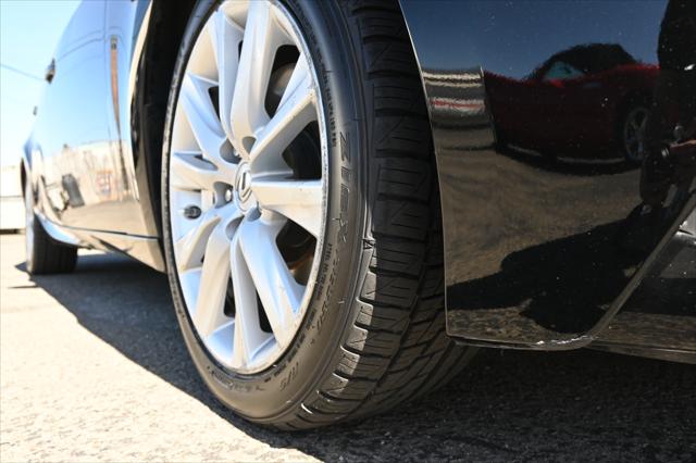 2016 Lexus IS 300 4dr Sdn AWD