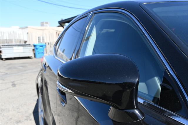2016 Lexus IS 300 4dr Sdn AWD
