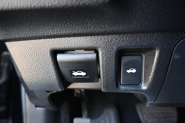 2016 Lexus IS 300 4dr Sdn AWD