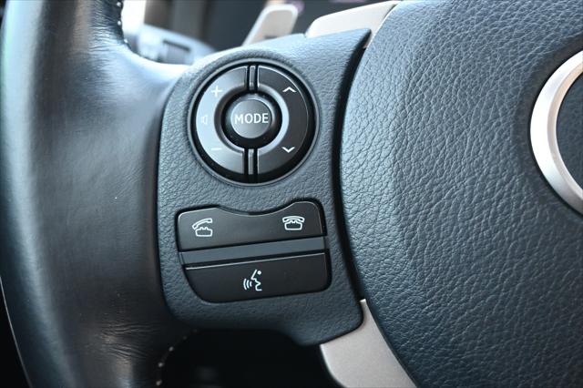 2016 Lexus IS 300 4dr Sdn AWD