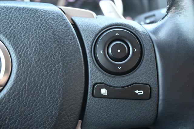 2016 Lexus IS 300 4dr Sdn AWD