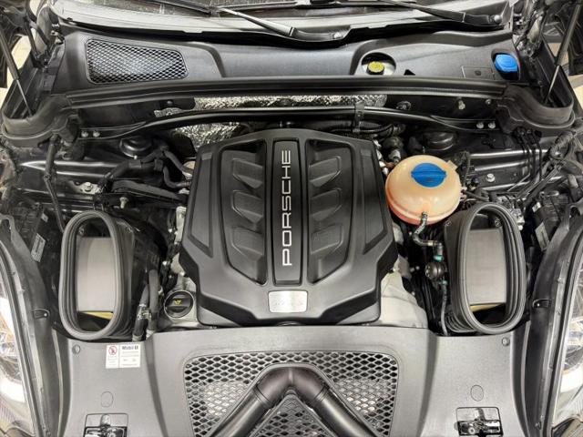 2018 Porsche Macan S