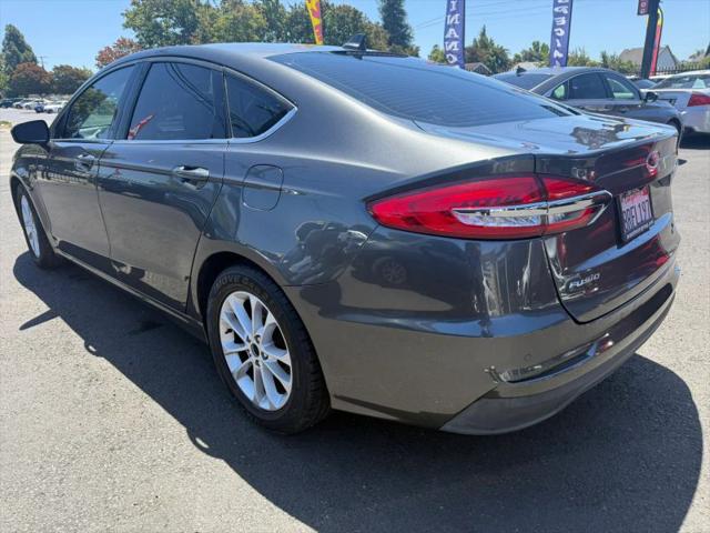 2020 Ford Fusion SE