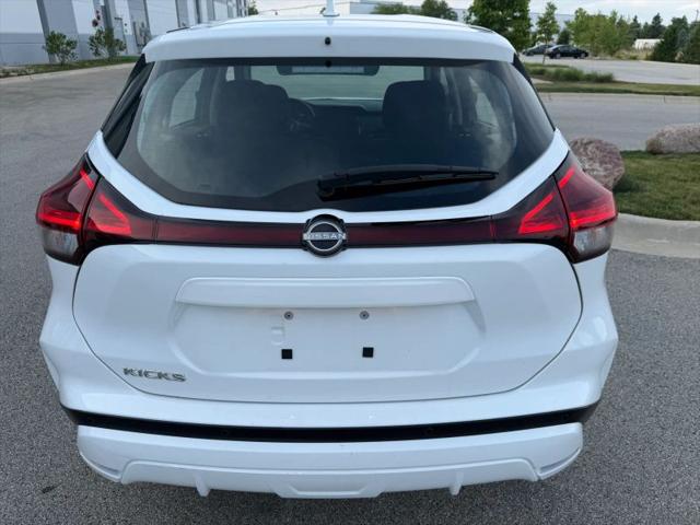 2023 Nissan Kicks S Xtronic CVT