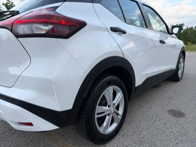 2023 Nissan Kicks S Xtronic CVT