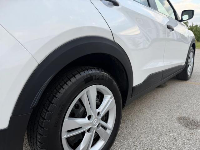 2023 Nissan Kicks S Xtronic CVT
