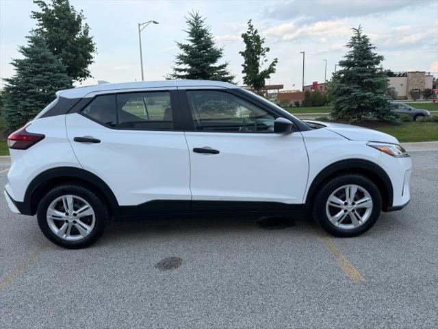 2023 Nissan Kicks S Xtronic CVT