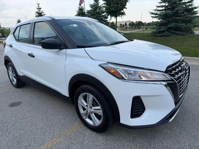 2023 Nissan Kicks S Xtronic CVT