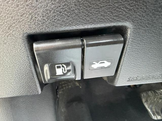 2023 Nissan Kicks S Xtronic CVT