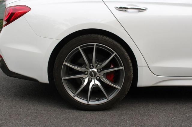 2021 Genesis G70 2.0T Sport