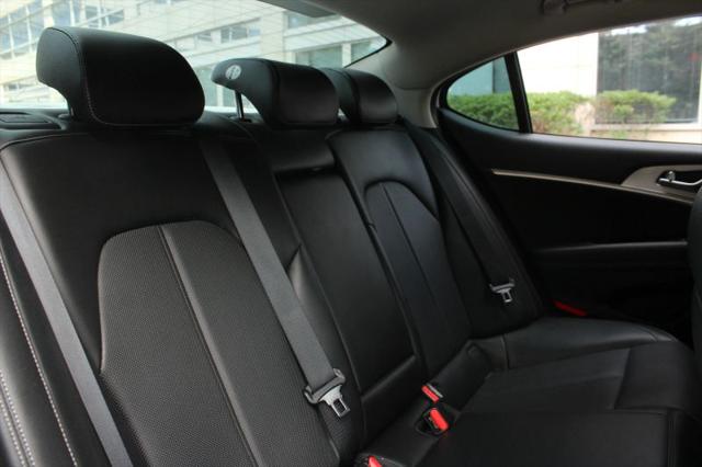 2021 Genesis G70 2.0T Sport